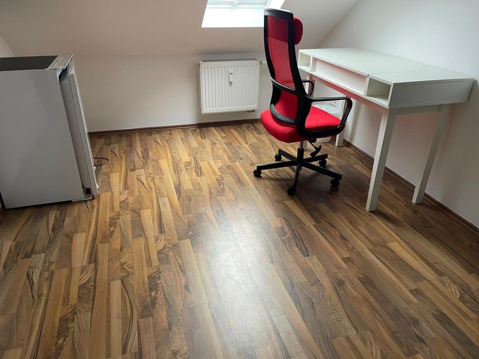Geraeumige 3-Zimmer-Ferienwohnung Im Herzen Von Кассель Екстер'єр фото