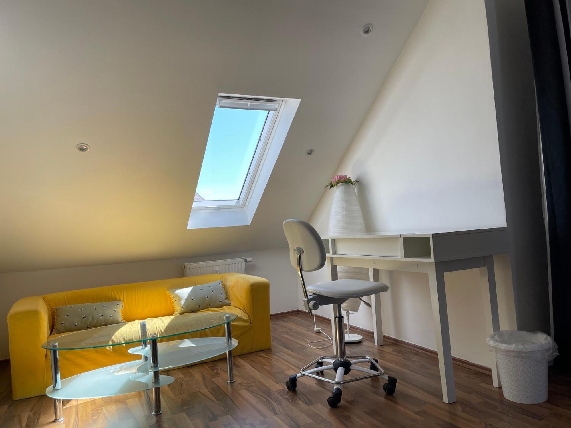 Geraeumige 3-Zimmer-Ferienwohnung Im Herzen Von Кассель Екстер'єр фото