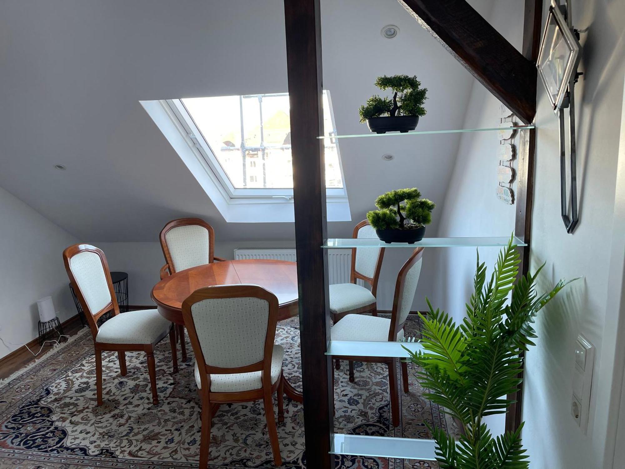 Geraeumige 3-Zimmer-Ferienwohnung Im Herzen Von Кассель Екстер'єр фото
