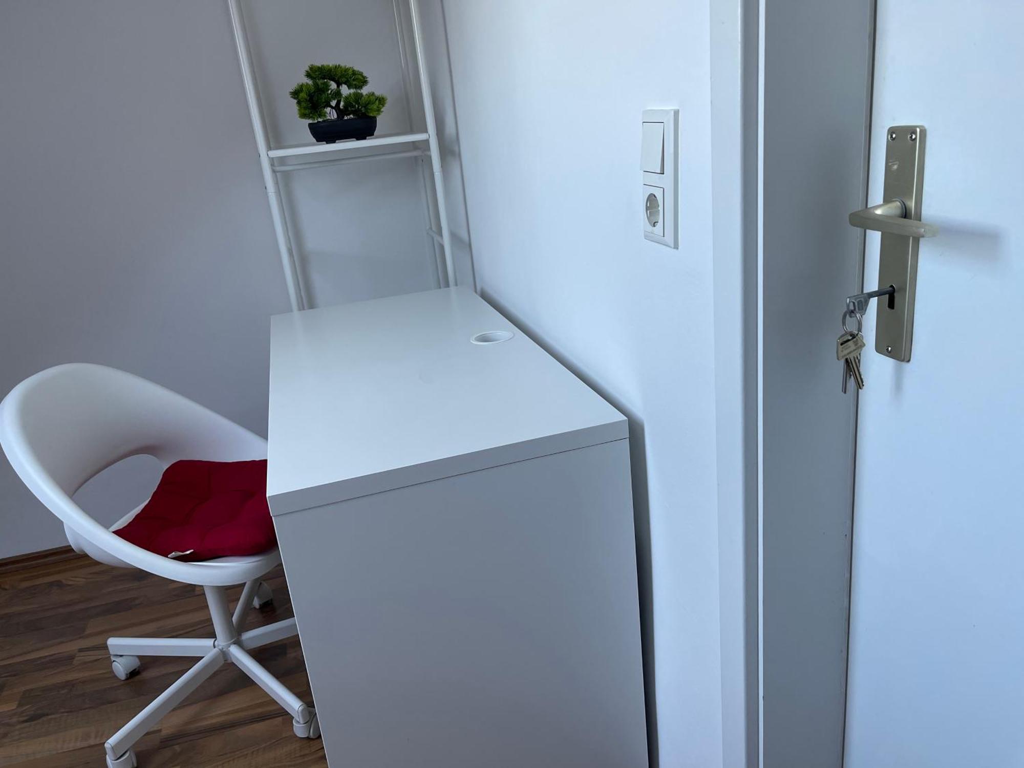 Geraeumige 3-Zimmer-Ferienwohnung Im Herzen Von Кассель Екстер'єр фото